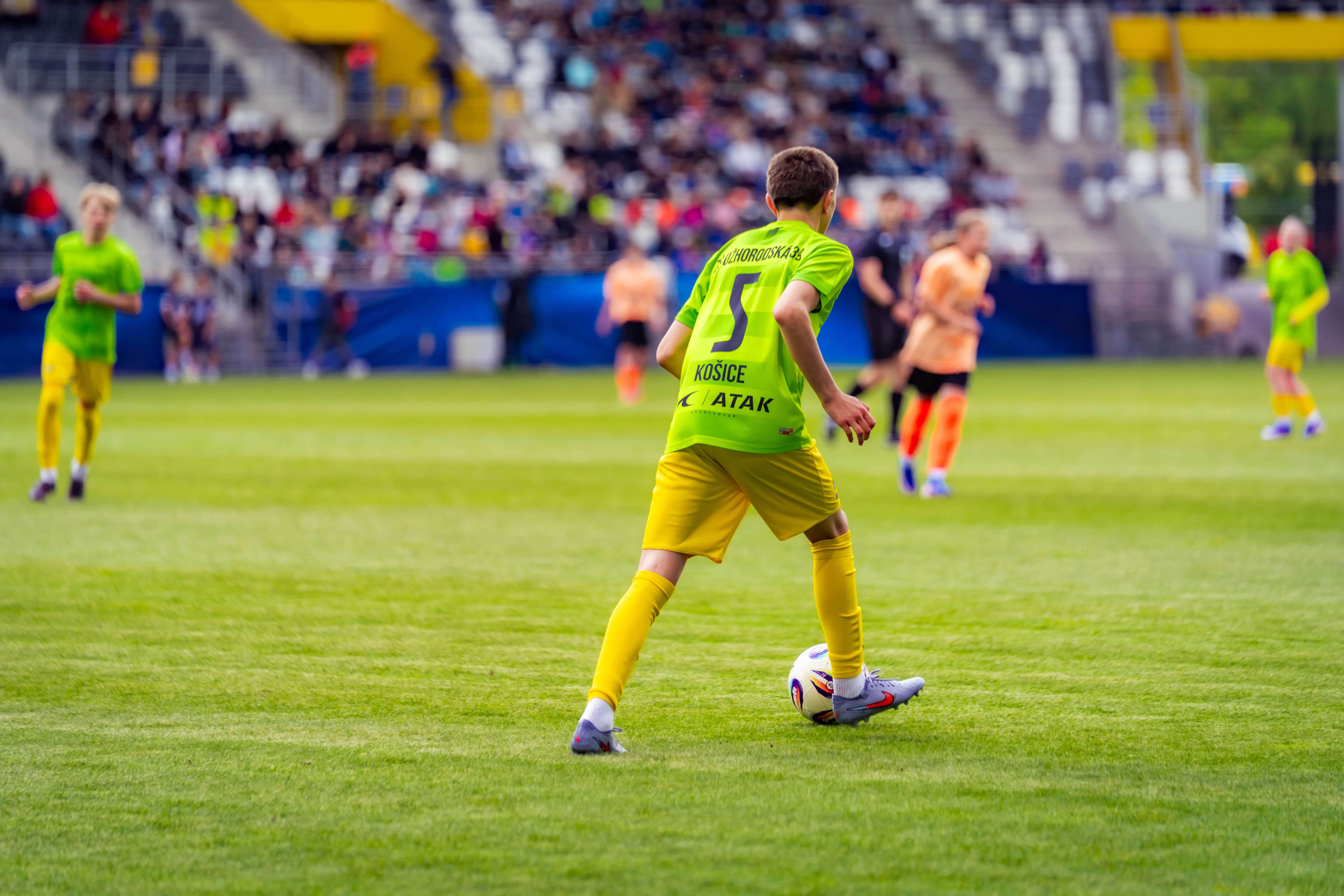 Finalovy futbalovy turnaj ZS mesta Kosice-1-68